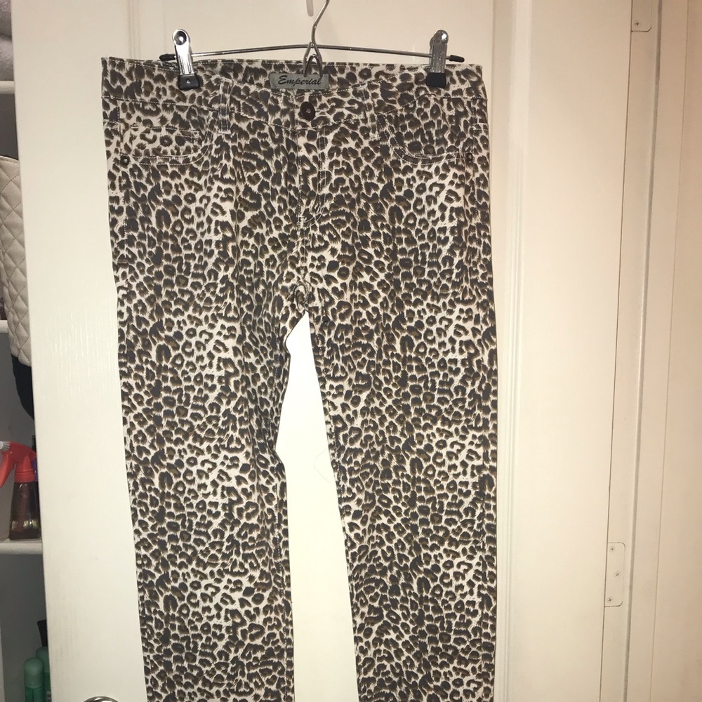 Leopard print jeans